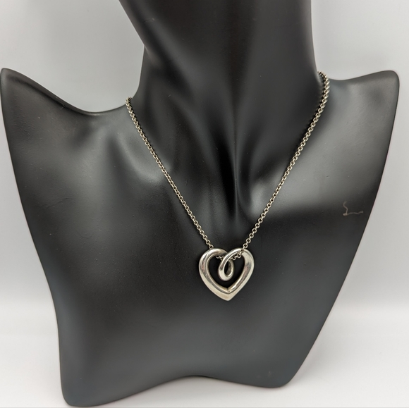 James Avery STERLING SILVER Retired Floating Heart Strings Pendant Necklace 925 - Picture 2 of 8